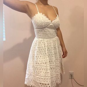 Summery eyelet dress - Bebe